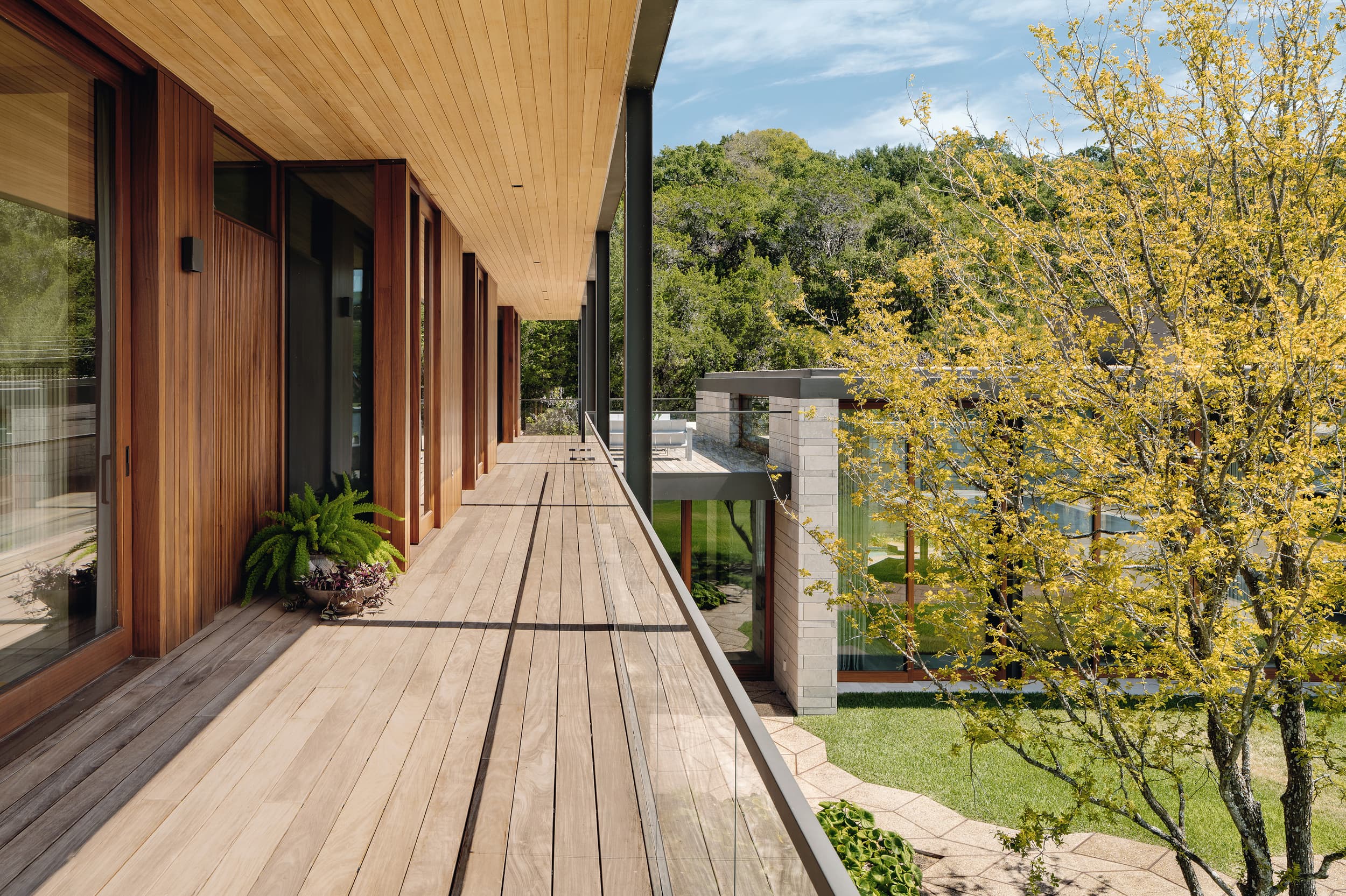Water's Edge Residence - Second floor outdoor balcony; A Parallel Architecture